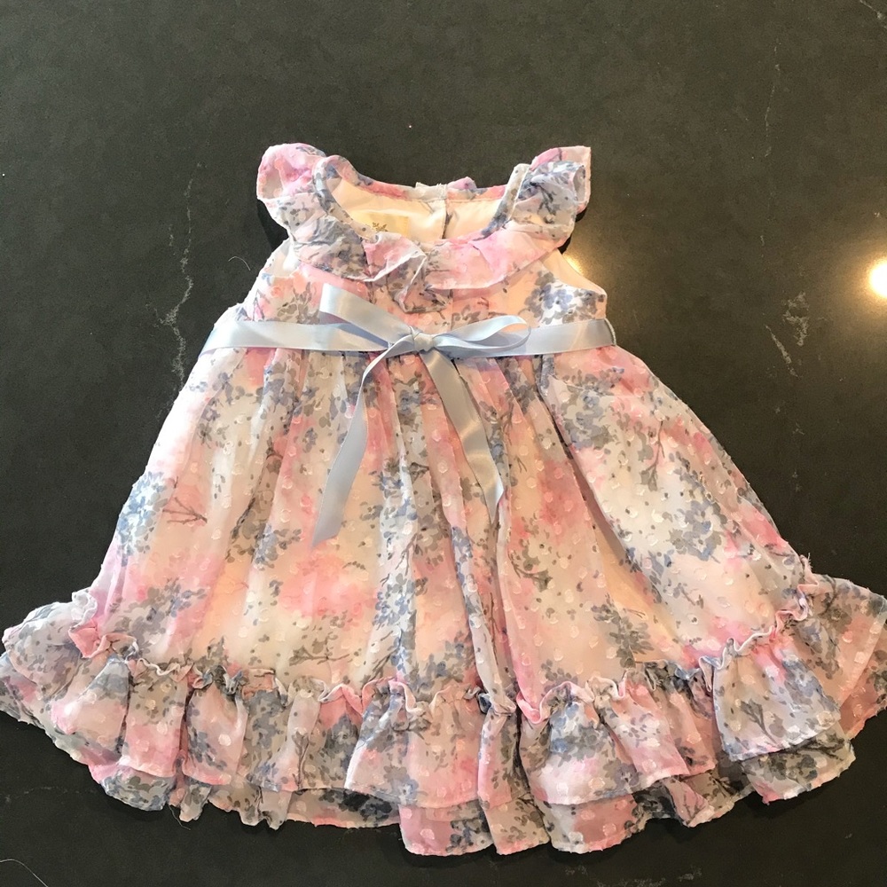 Baby girl 6/9 mth Laura Ashley spring dress